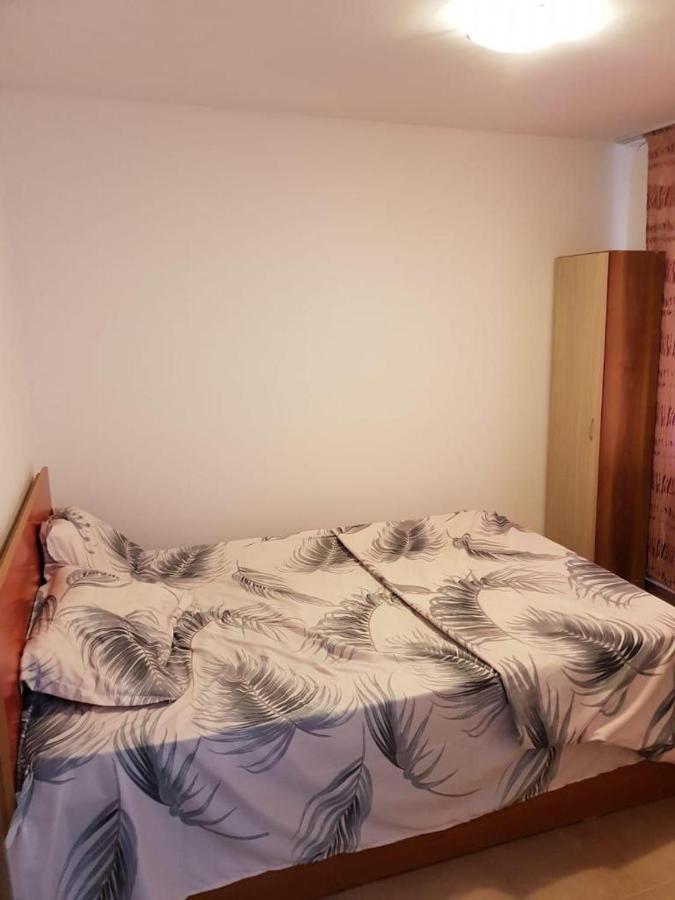 Apartament 2 Camere Tomis Nord Constanţa Exteriör bild